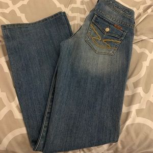 Seven jeans